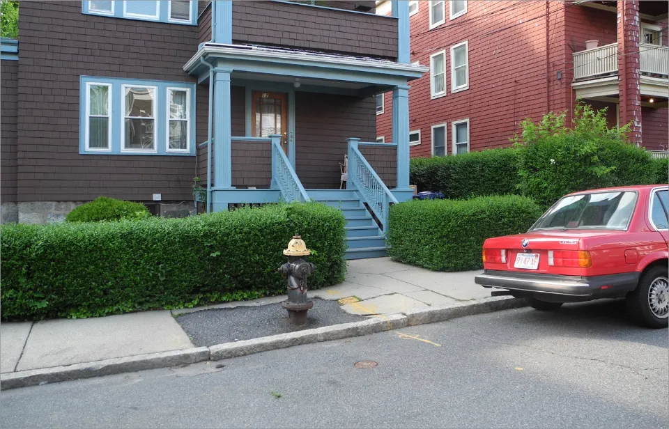 How Far to Park from Fire Hydrant